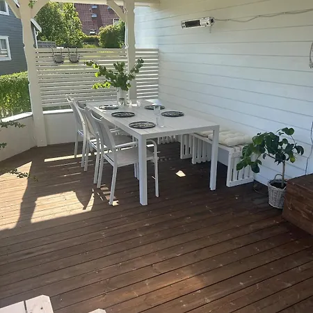 Child-friendly House With Large Garden 600 M From The Ocean Tønsberg